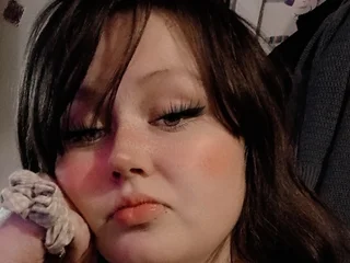Feastonme00 webcam livesex profile in bbw cams