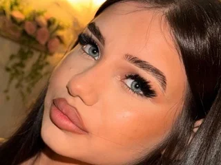 SkylaMoor webcam profile - Lithuanian